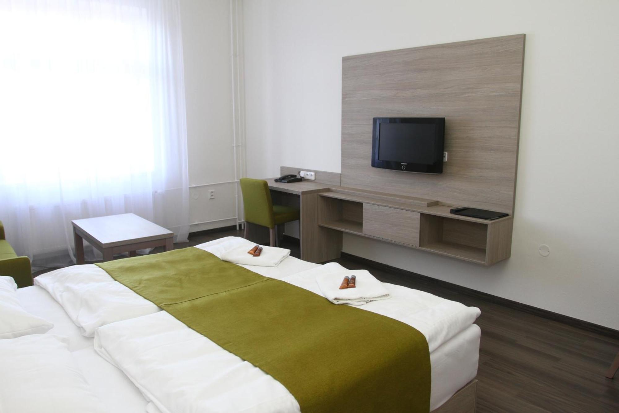 Hotel Palac Elektra Ostrava Dış mekan fotoğraf